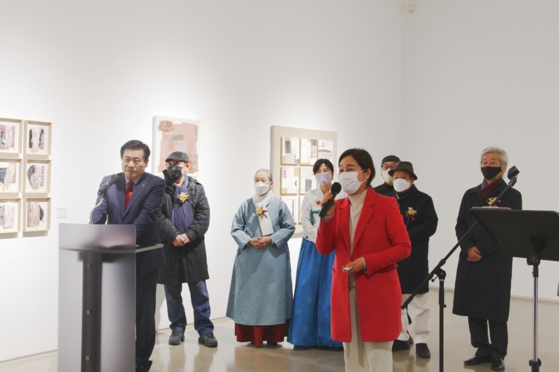  손끝의 기록展 작가만남