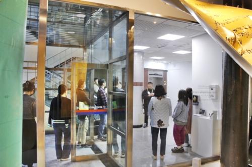  유리상자-아트스타 최원규展 작가만남