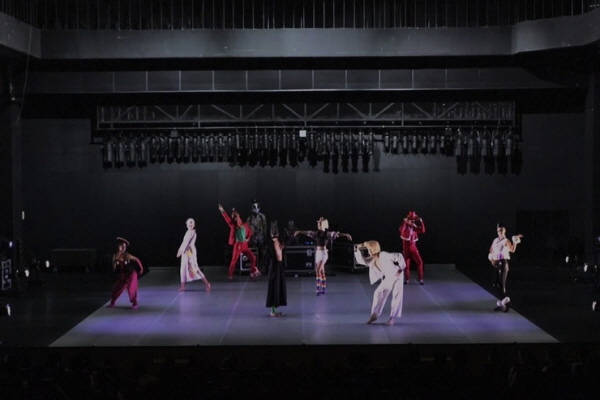 앰비규어스댄스컴퍼니